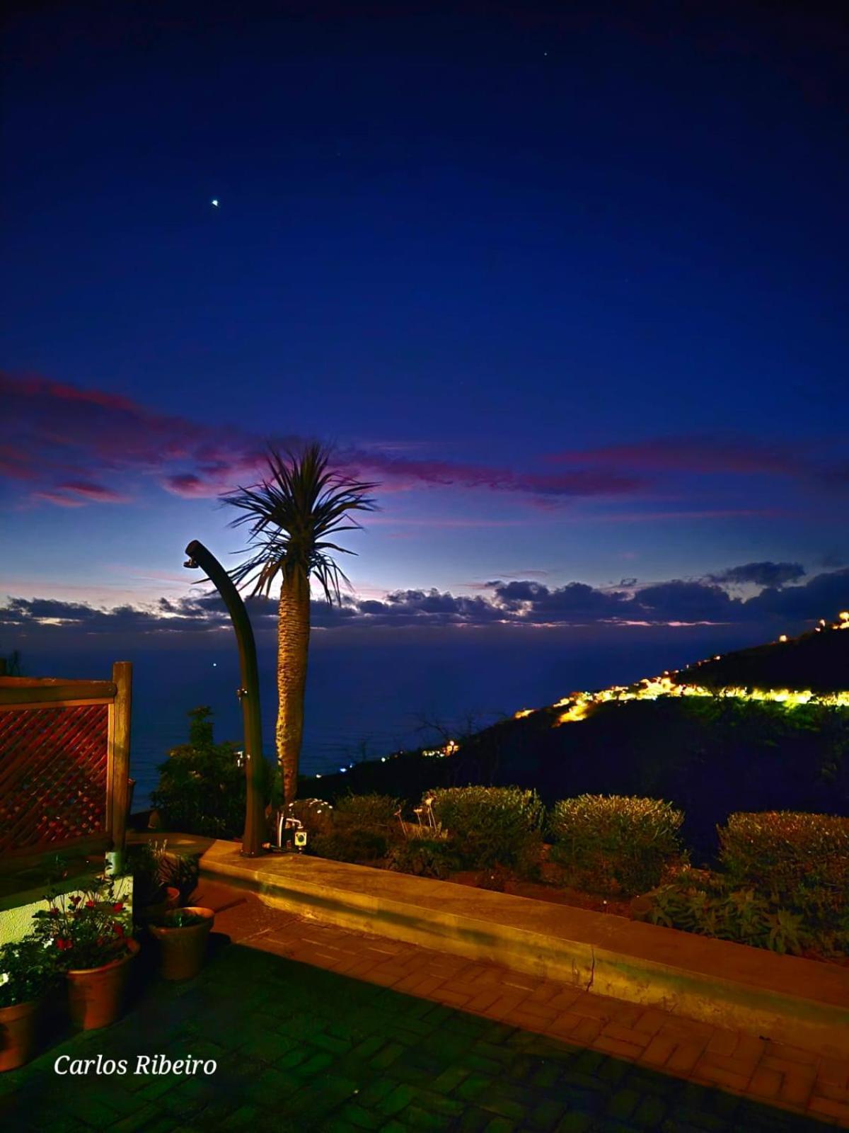 דירות Fajã da Ovelha Sunset Refuge מראה חיצוני תמונה